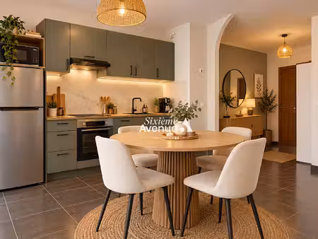 appartement grasse 2-3 pièces de 53 m² box et cave