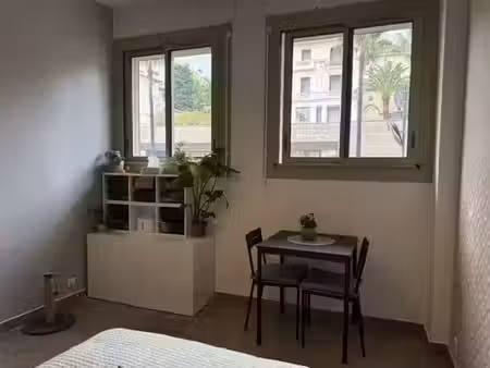 studio meublé