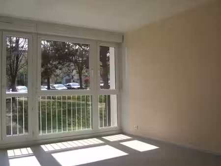 appartement t3 proche toutes comodités