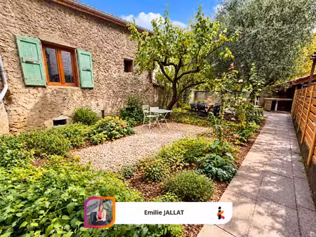 en exclusivité vif centre t3 de charme avec jardin de 10