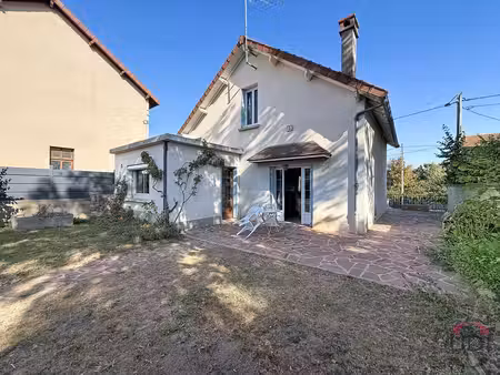 maison des années 30 avec grande dépendance – quartier saint-jean  montluçon