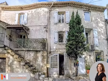 maison de village avec terrasse + studio
