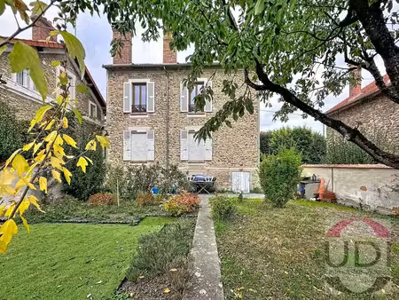 corbeil essonnes appartement centre ville deux chambres et jardin