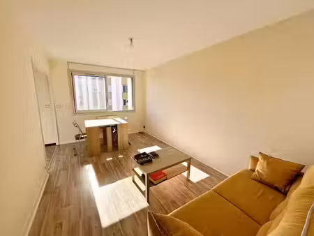 vente appartement 2 pièces 43.5 m² à roanne (42300)  65 000 €