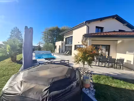 maison 6 pièces 195 m² à vendre / acheter viriat 01440 ? | era immobilier