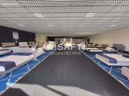 fonds de commerce 500 m² saumur