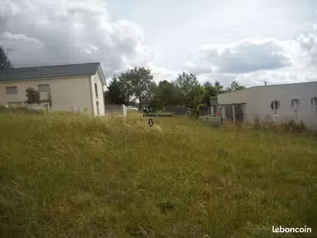 terrain constructible viabilisé