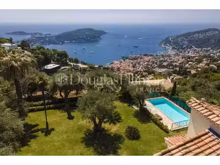 villefranche-sur-mer - villa aux influences hispaniques avec vue mer
