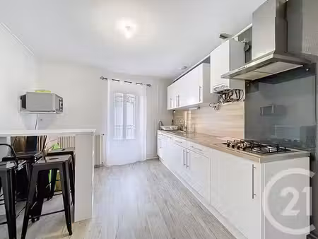 appartement t2 à louer - 2 pièces - 62 m2 - cholet - 49 - pays-de-loire