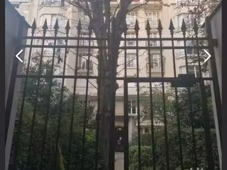 studette neuilly sur seine