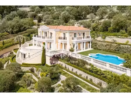 propriété de luxe avec vue imprenable à villefranche-sur-mer