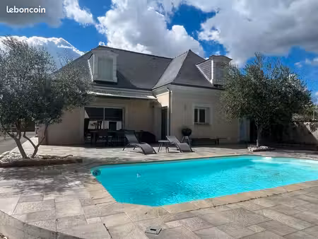 maison 150 m² – 5 chambres  piscine  spa et annexe – sorges (les ponts-de-cé) – 479 000