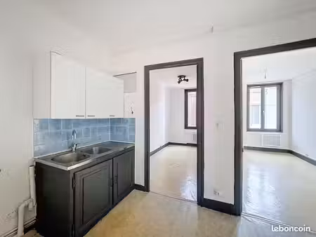 appartement 1 pièce 27 m²