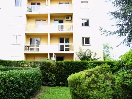 f2 50m²avec parking + balcon  proche fac de lettres et centre chirurgicale emile gallé