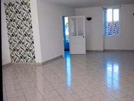 loue maison t3