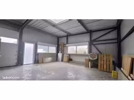 local 130 m² sarzeau