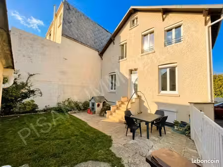 maison 5 pièces 73 m²