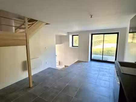 appartement 3 pièces 103 m²