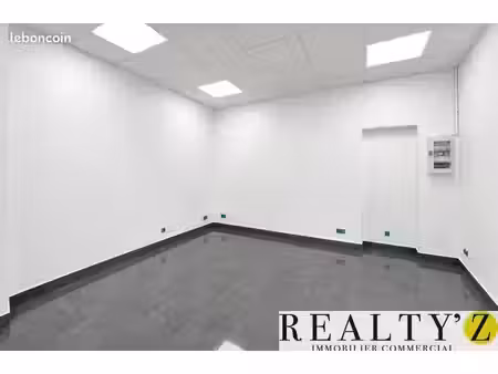 local commercial 16 m²