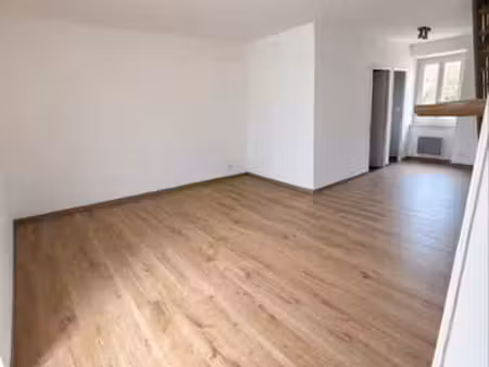 loue maison mitoyenne