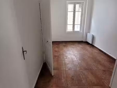 t2 à saint-denis