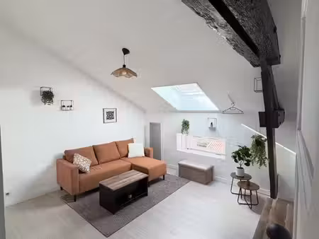? à louer – superbe t2 meublé de 42 m² entièrement rénové – la roche-sur-yon
