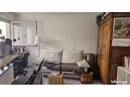 studio 1 pièce 24 m²