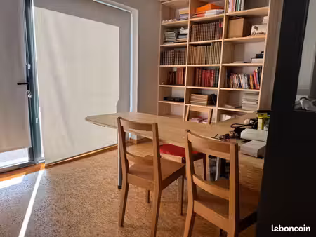 loue bureau pour dépôt ou secrétariat