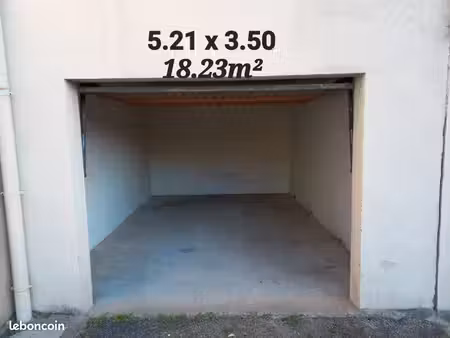 a louer garage quartier pietralba