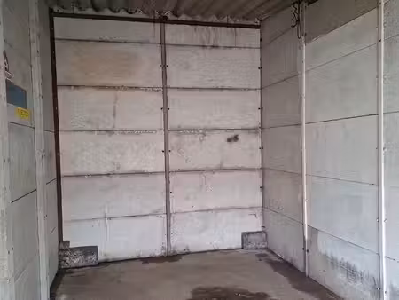 garage box parking