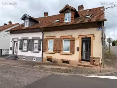 maison – 5 pièces – 95m2