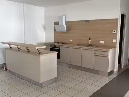 location f3