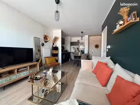 appartement - 40 78 m² - 2 pièces