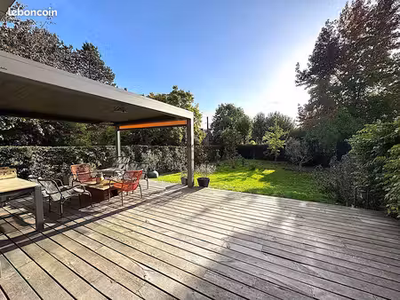 maison 10 pièces 200 m²