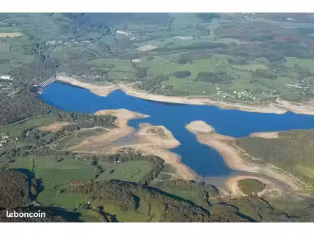 ? terrain constructible – 1.602 m² – proche lac de pannecière – morvan