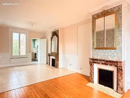maison de ville 4 pièces 76 m²
