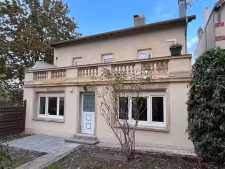 vente maison 5 pièces 215.74 m² à metz (57000)  459 000 €