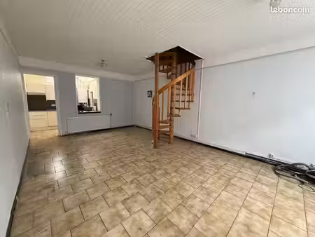 maison 4 pièces 75 m²