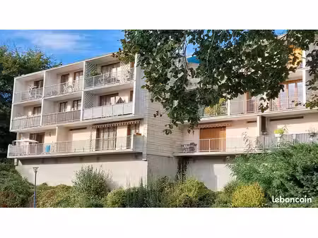 appartement 3 pièces 69 m²