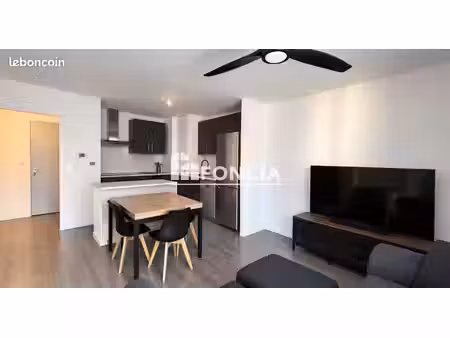 appartement t2 avec stationnement et balcon