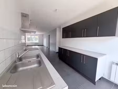 appartement - 84 m² - 4 pièces