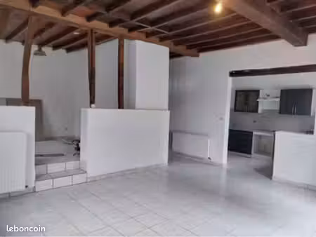 maison à louer à azincourt
