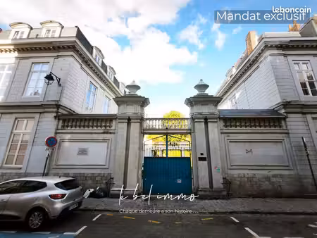en plein coeur du vieux lille- secteur prestigieux- duplex vendu loué dans hôtel particuli