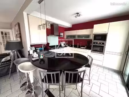 maison 5 pièces 107 m²