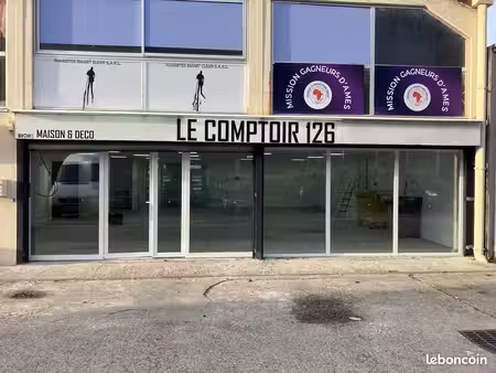 à louer – local 145 m² – activités / bureaux – verneuil-en-halatte