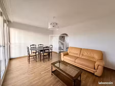 appartement 3 pièces 50 m²