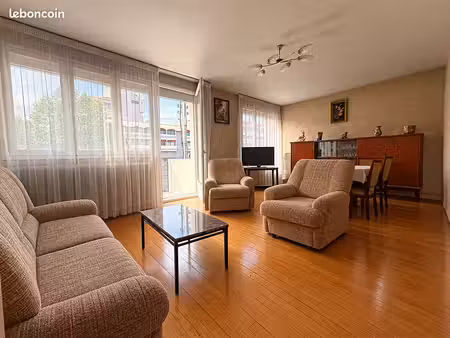 appartement 2 pièces 55 m²