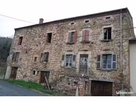 très grande maison