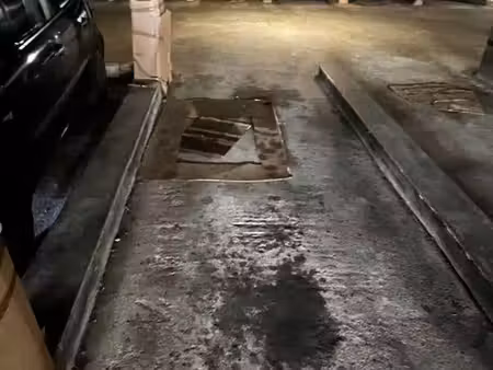 (vente) - place de parking - 38 rue andré theuriet