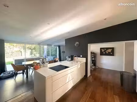 maison semi individuelle 130m²